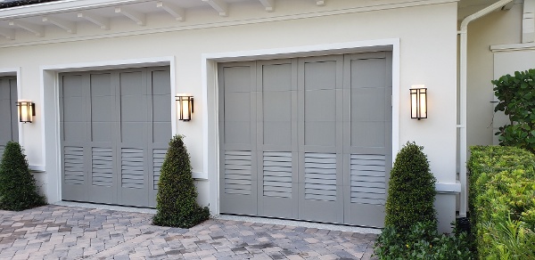 Recessed Panel over Louver Design